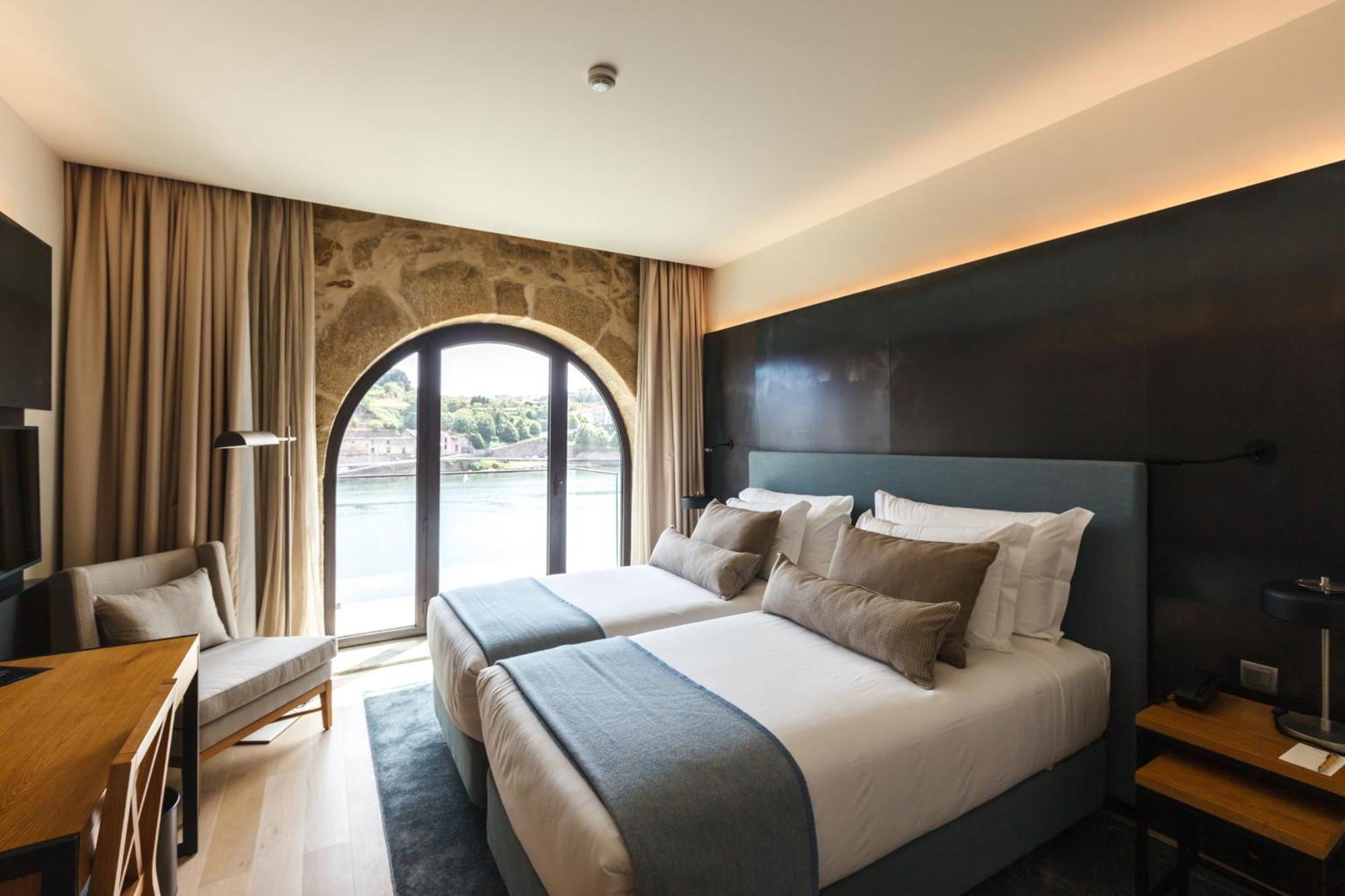 เนยา ปอร์โต โฮเทล Hotel ภายนอก รูปภาพ